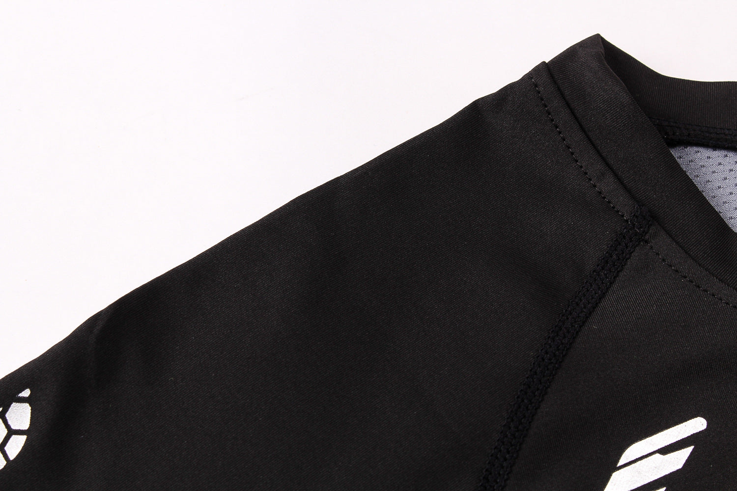 Camiseta de Compressão Manga Longa Training Montevie