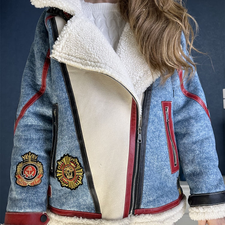 Jaqueta Feminina Bomber Lã de Cordeiro Montevie