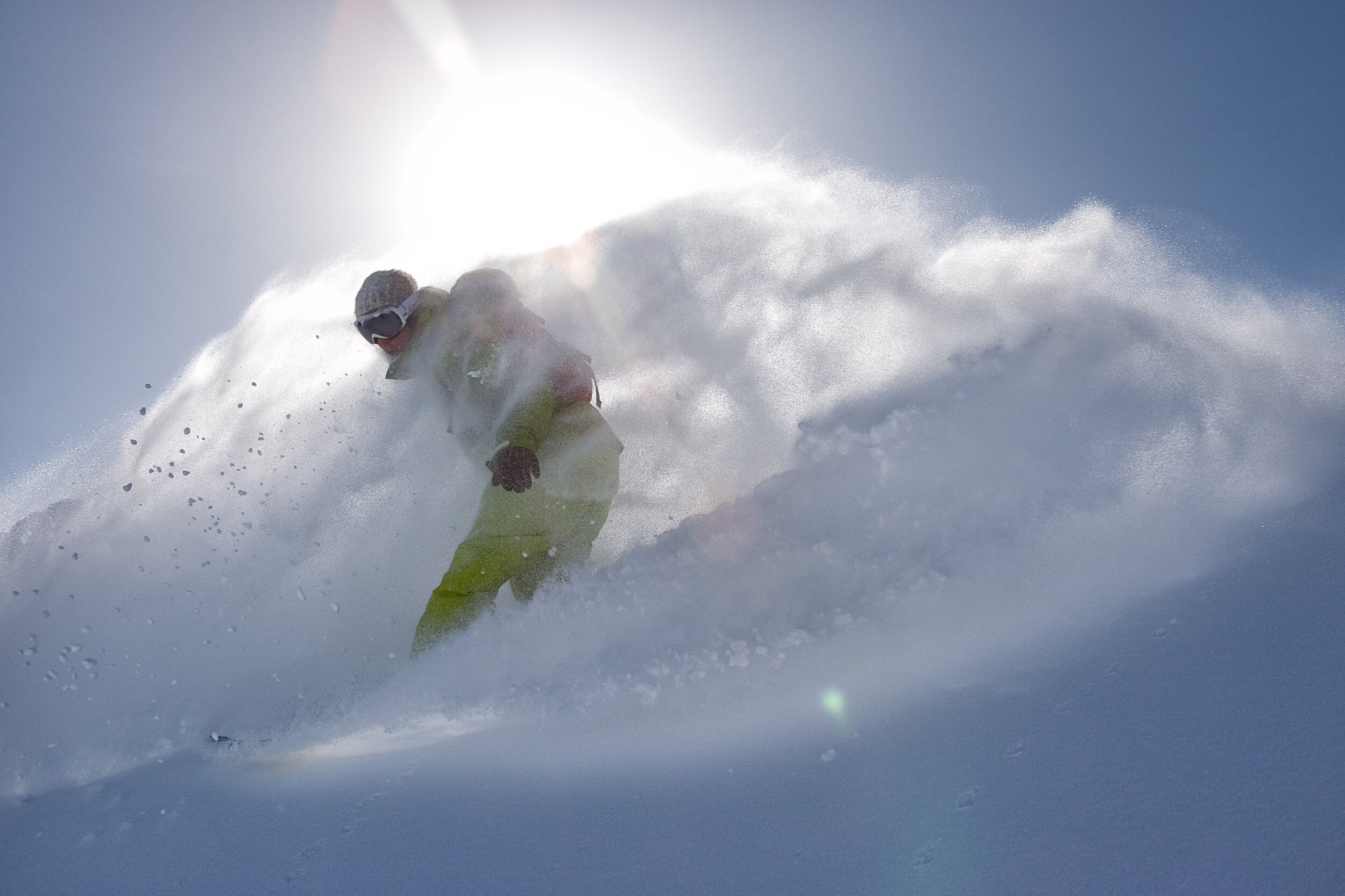 SKI & SNOWBOARD