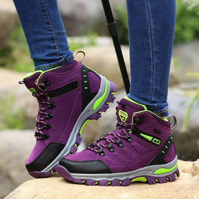 Bota Feminina Adventure Trekking Montevie