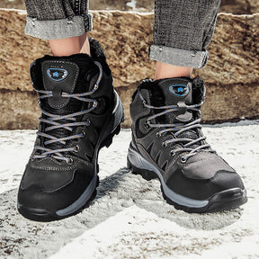 Bota Masculina Adventure Trekking Montevie